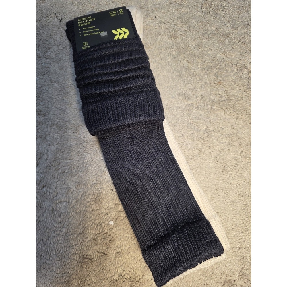 All in‎ Motion crew scrunch socks